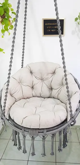 Cadeira Suspensa em Macrame com Almofadas Impermeáveis