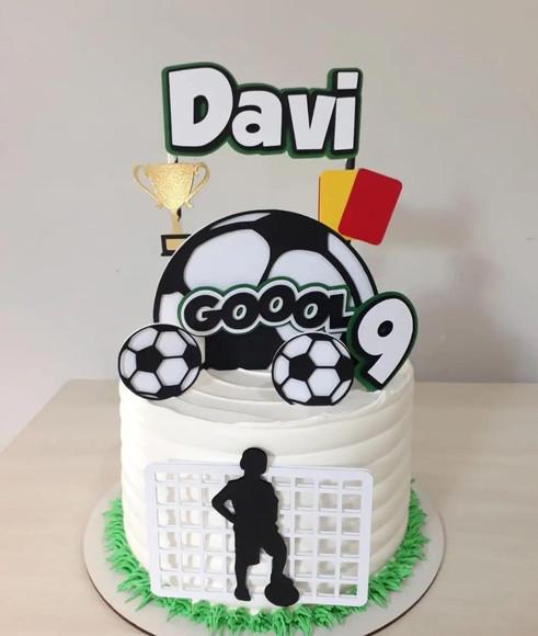 Arquivo de Corte Topo Futebol Menino