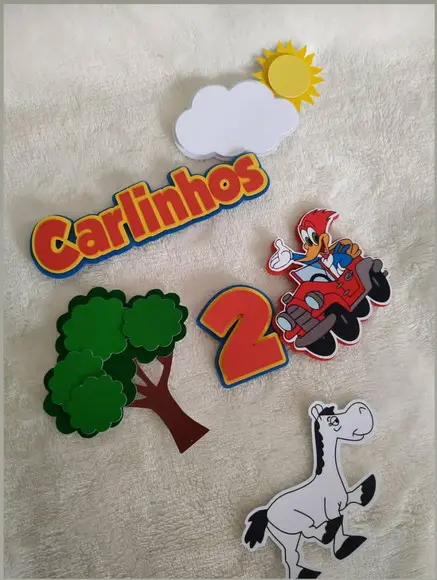 Arquivo De Corte Topo De Bolo Pica-pau Arvore Camadas