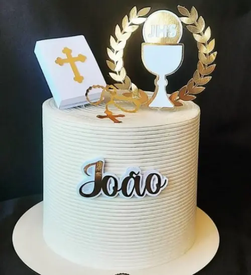 Arquivo de Corte Topo Primeira Eucaristia Biblia 3d