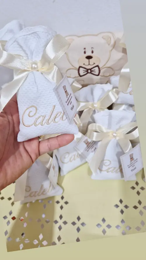 10 Sache Perfumado bordado com nome para Lembrancinha de batizado