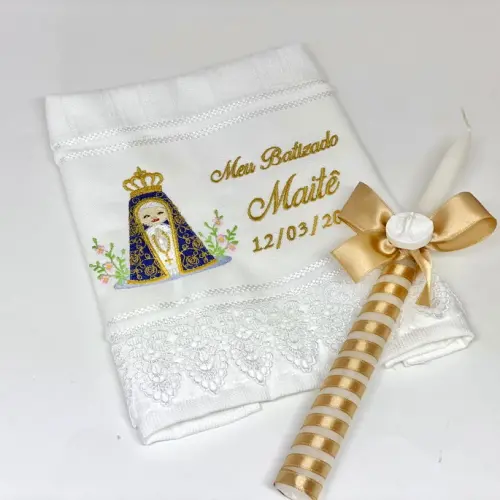 Kit Batismo Toalhinha e vela personalizada