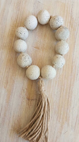 Colar de Mesa em Cerâmica Granulada com Tassel