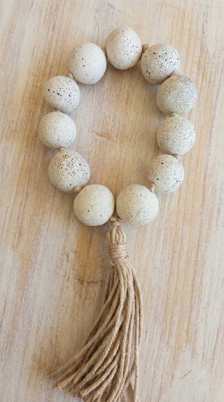 Colar de Mesa em Cerâmica Granulada com Tassel