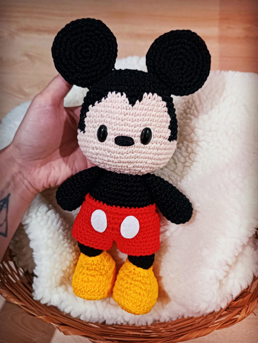 Mickey Amigurumi