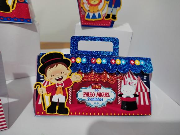 40 Personalizados Circo Menino