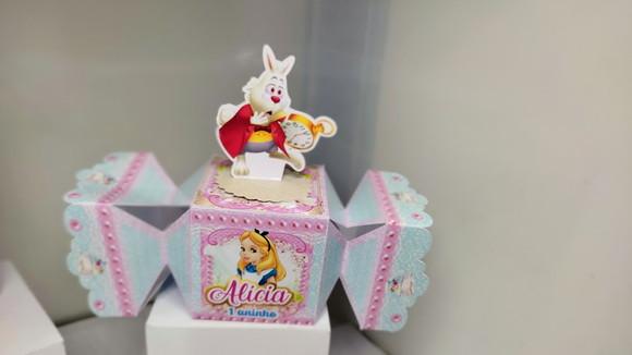 50 Caixinhas Personalizadas - Alice no Pais das Maravilhas
