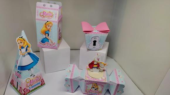 50 Caixinhas Personalizadas - Alice no Pais das Maravilhas