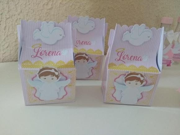 50 caixinhas personalizadas de batizado menina