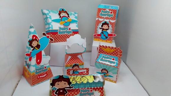 50 Personalizados 3d - Aviador - Volta ao Mundo