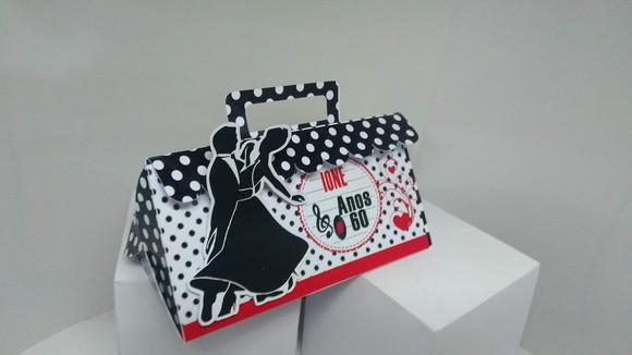 Kit 40 Caixinhas 3d Personalizadas Anos 60
