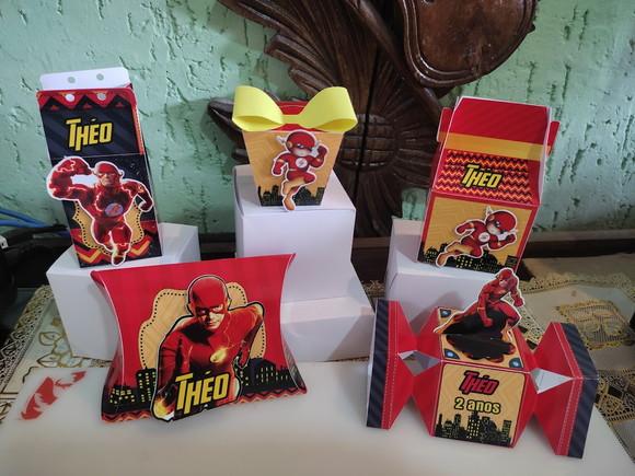 Kit 40 Caixinhas 3d Personalizadas Flash