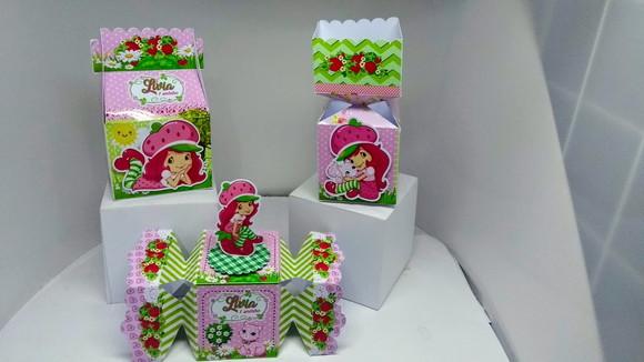 Kit 40 Caixinhas 3d Personalizadas Moranguinho