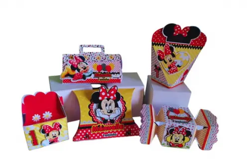 40 Personalizados Minnie Vermelha