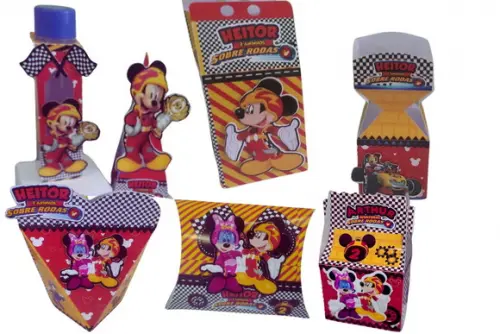 50 Caixinhas 3d Personalizadas Mickey Sobre Rodas