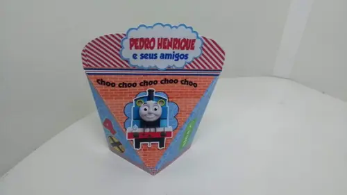 40 caixinhas 3d personalizadas Thomas e seus amigos