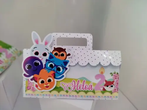 50 Caixinhas Bolo Fofos Menina