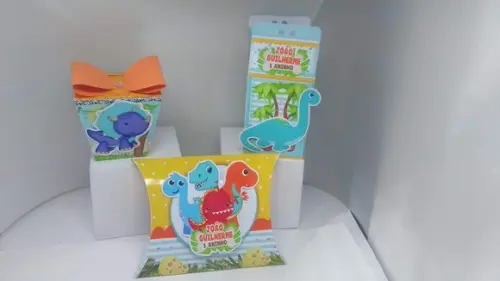 50 Caixinhas Dinossauros Baby