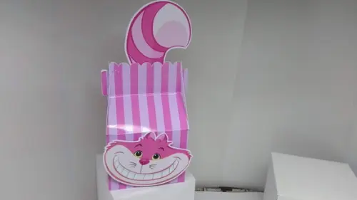 50 Caixinhas Personalizadas - Alice no Pais das Maravilhas