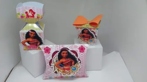50 Caixinhas Personalizadas Moana Moçinha