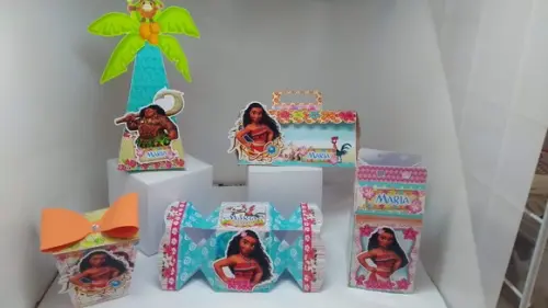 50 Caixinhas Personalizadas Moana Moçinha