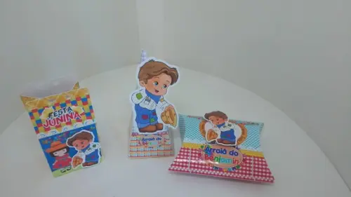 50 Personalizados Festa Junina