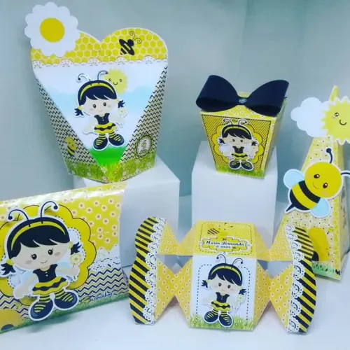 40 Personalizados Tema Abelhinha