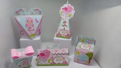Kit 40 Caixinhas 3d Personalizadas Jardim das Borboletas