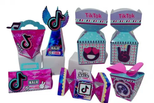 Kit 40 Personalizados Tik Tok