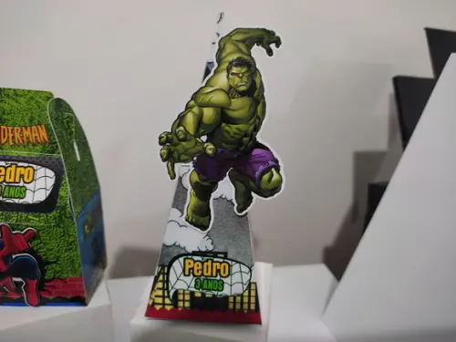 Kit Personalizado Homen Aranha e Hulk - 40 Itens