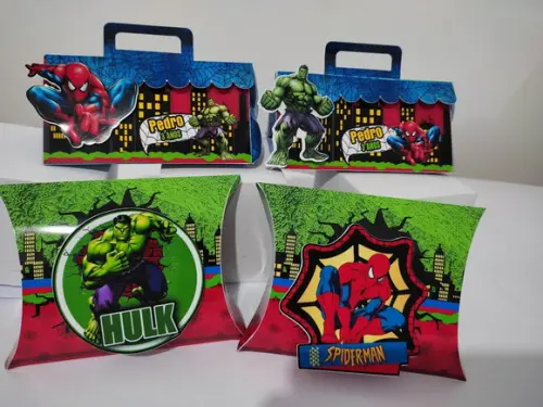 Kit Personalizado Homen Aranha e Hulk - 40 Itens