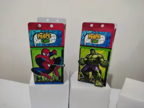 Kit Personalizado Homen Aranha e Hulk - 40 Itens