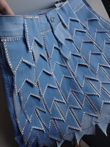 Saia Jeans Junina com Bandeirinhas ( Manta Bijou)