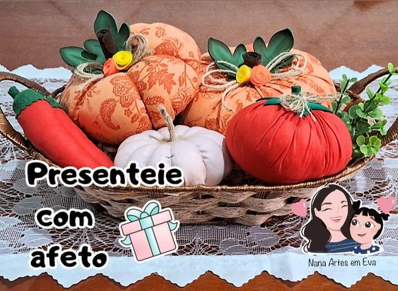 Abóboras Alho Tomate e Pimenta em Tecido Cesta de Decoração