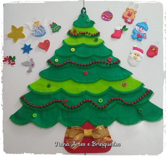 Árvore de Natal de parede em feltro