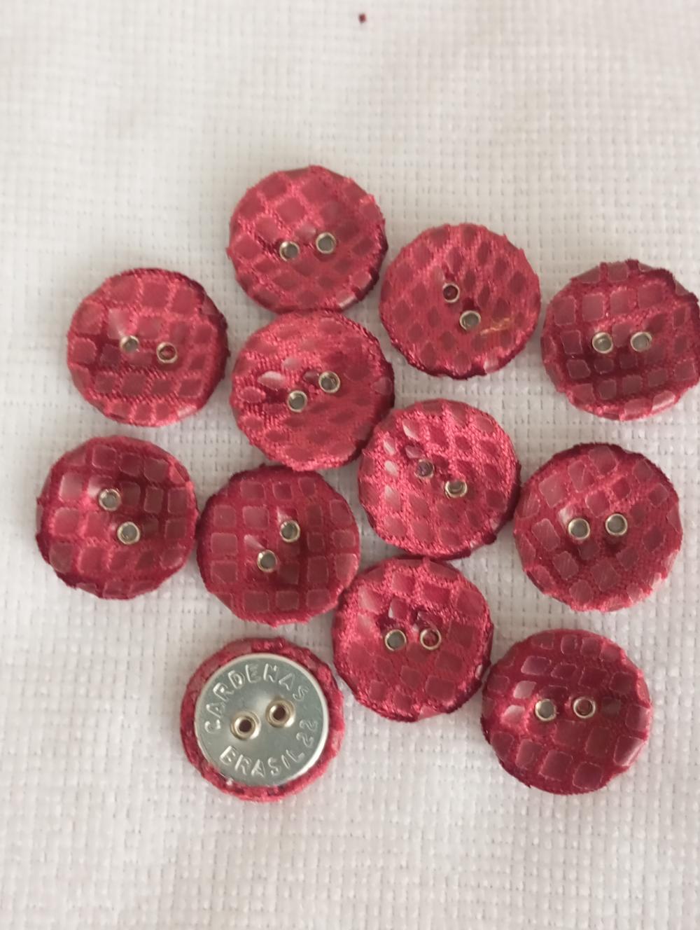 Botões  bacia 2 furos Forrado vinho