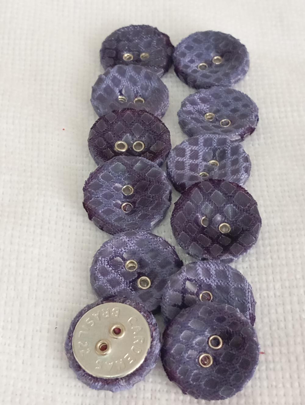 Botões  bacia 2 furos Forrado azul