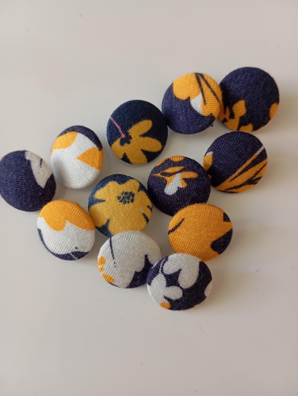 12 unid. de botões  bombê nº 20 azul/amarelo