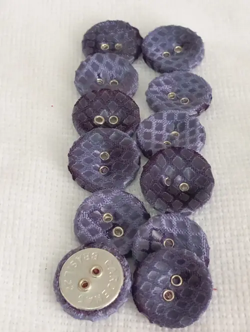 Botões  bacia 2 furos Forrado azul