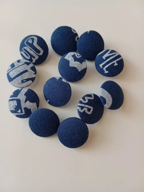 12 unid. de botões  bombê nº 20 "azul/branco"