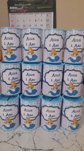 Cofrinho Personalizado Alice no País das Maravilhas