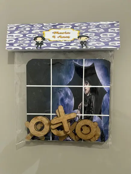 Jogo da Velha Personalizado Wandinha