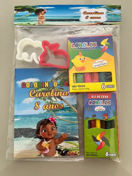 Kit para Colorir + Kit Massinha com Giz de Cera Moana