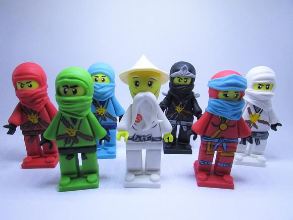 Apliques Bonecos Ninjago - Biscuit