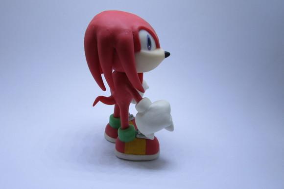 Knuckles The Echidna (sonic) - Biscuit