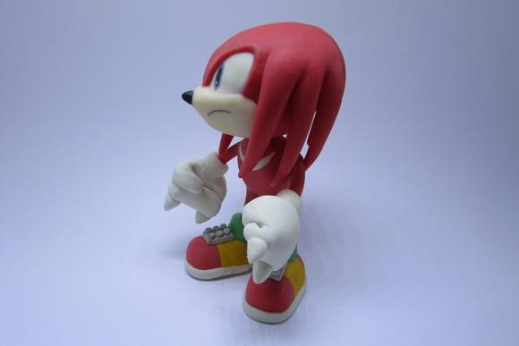 Knuckles The Echidna (sonic) - Biscuit
