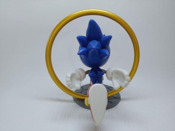 Sonic: Correndo + Argola (topo Biscuit)
