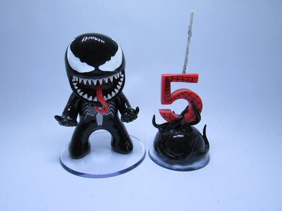 Topo de Bolo Venom e Homem Aranha (biscuit)