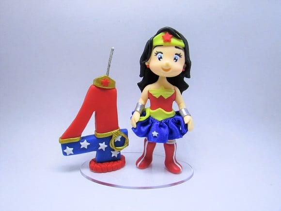 Topo Mulher Maravilha (biscuit)
