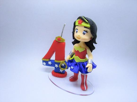 Topo Mulher Maravilha (biscuit)